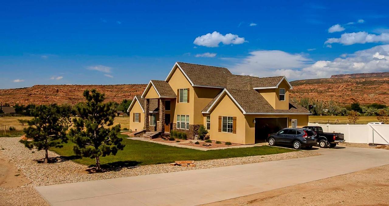 Moab Desert Home, 4 Bedroom Private House, Sleeps 10, Pet Friendly ภายนอก รูปภาพ