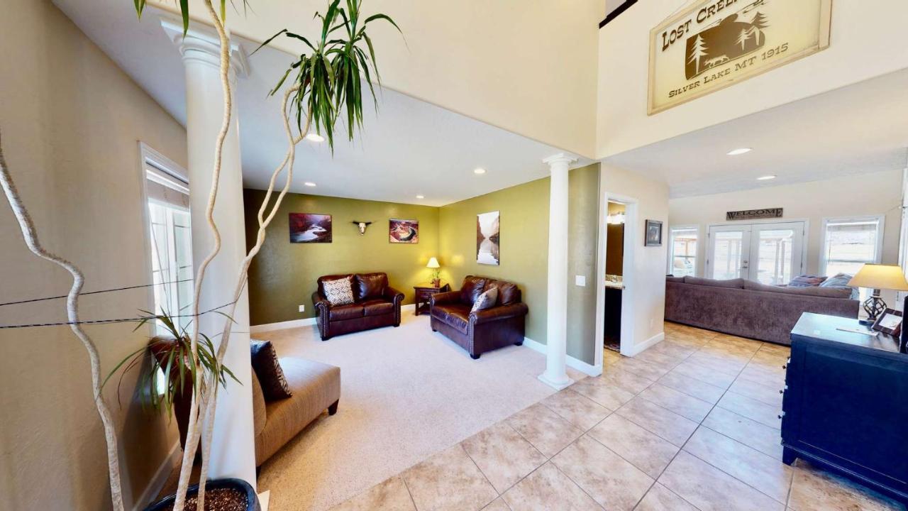 Moab Desert Home, 4 Bedroom Private House, Sleeps 10, Pet Friendly ภายนอก รูปภาพ