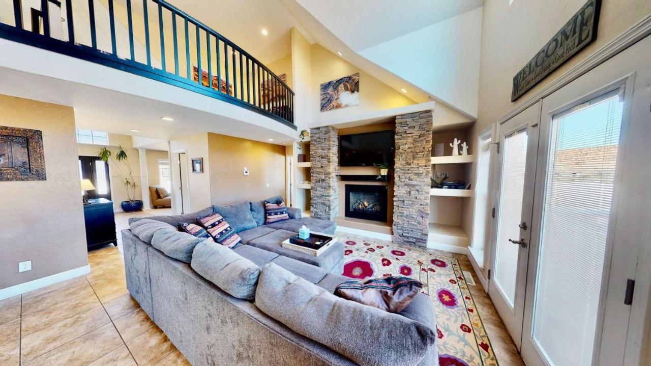 Moab Desert Home, 4 Bedroom Private House, Sleeps 10, Pet Friendly ภายนอก รูปภาพ