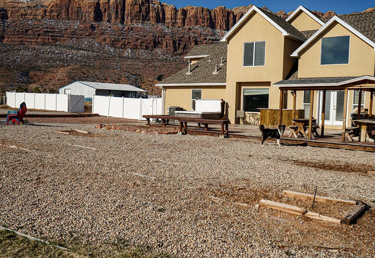Moab Desert Home, 4 Bedroom Private House, Sleeps 10, Pet Friendly ภายนอก รูปภาพ