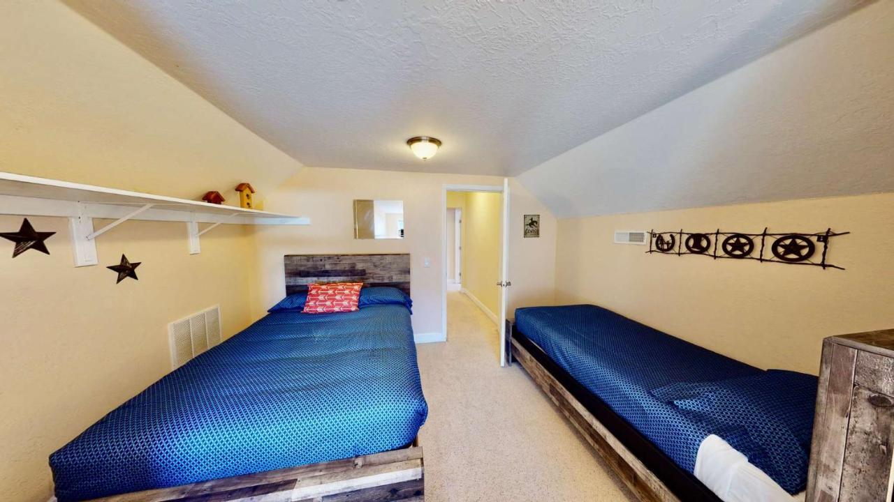 Moab Desert Home, 4 Bedroom Private House, Sleeps 10, Pet Friendly ภายนอก รูปภาพ