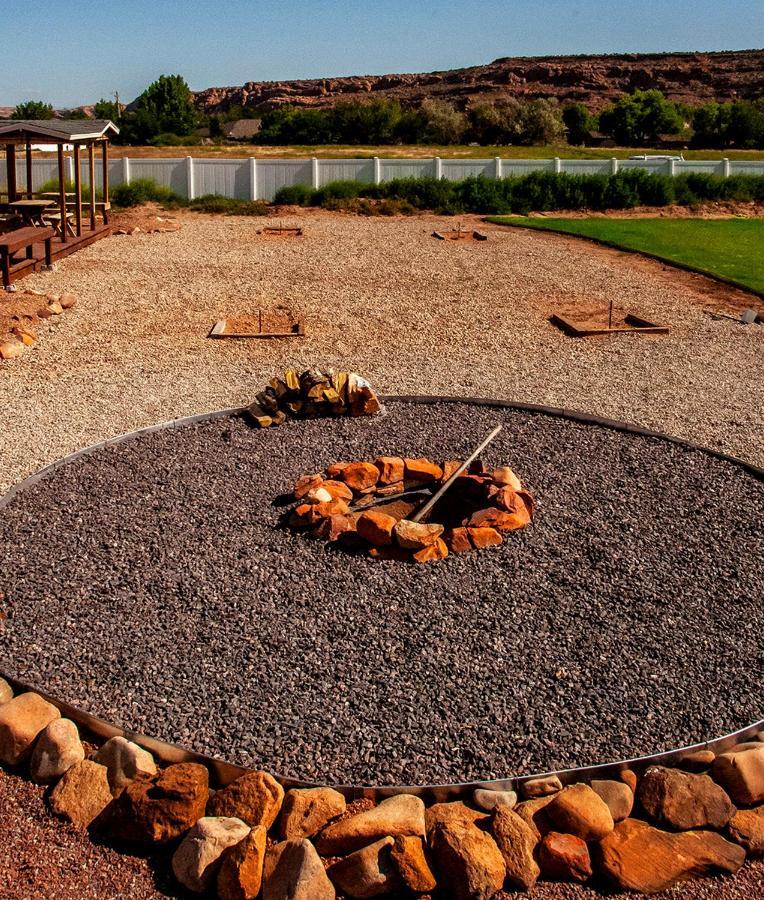 Moab Desert Home, 4 Bedroom Private House, Sleeps 10, Pet Friendly ภายนอก รูปภาพ
